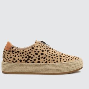 Dolce Vita Trae Leopard Espadrille Sneakers NWT